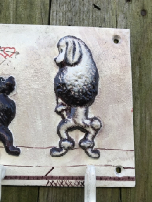 Kapstok met 6 haken, met plassende honden, komische en decoratieve kapstok