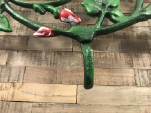 Wall coat rack, cast iron green with roses red, 3 sturdy hooks.