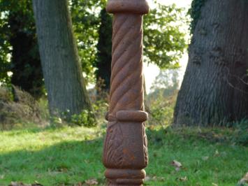Klassischer Pferdepfosten aus Gusseisen – 107 cm – Rostoptik