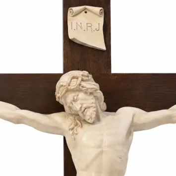 Antikes Kruzifix INRI mit Jesus – monumentales Wandbild – 300 cm