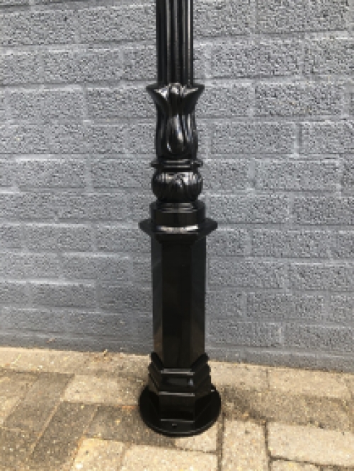 Buitenlamp, lantaarn Amsterdam met keramische fitting en glas, gegoten aluminium zwart, 225 cm.