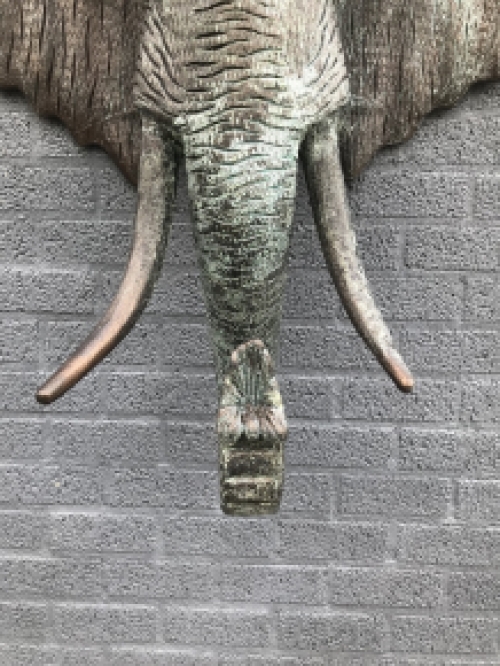 Fors wandornament van een olifant, koper look, heel groot!
