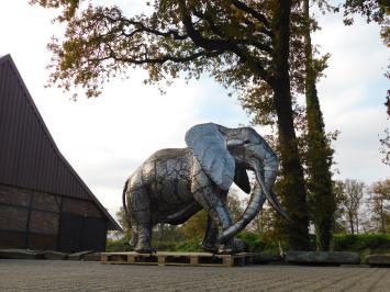Elephant XXL - unique object - all-metal