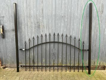 Post for fence - powder coated black - 200 cm
