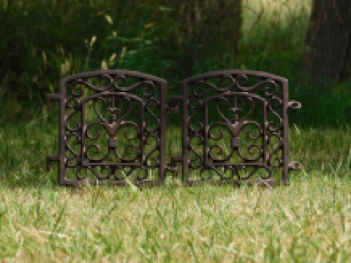 Perk fence cast iron - linkable - dark brown