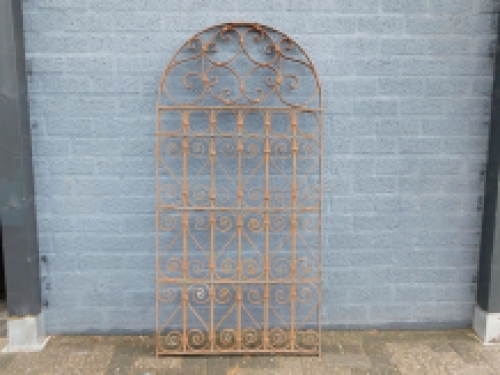 Poort smeedijzer, 150 hoog x 75 breed zonder slot