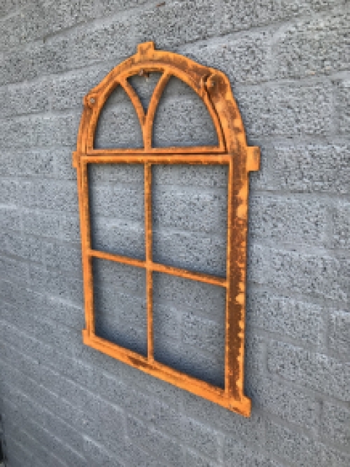 Cast iron stable window with folding window for aeration