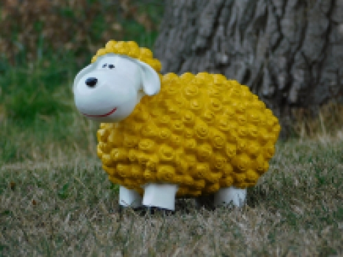 Sheep - polystone - yellow