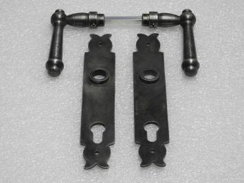 Set Deurbeslag - Klinken Windsor + Deurplaten Noble PC 92 - Gietijzer Verzinkt