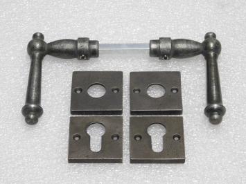 Set Türgriffe York + Türgriff- und Schlossrosetten, Vierkant – Gusseisen, verzinkt