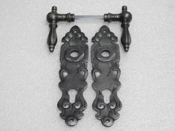 Türbeschlagset – Kensington-Griffe + Royale-Türplatten – Verzinktes Gusseisen