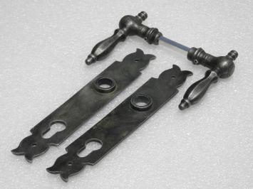 Türbeschlagset – Kensington-Griffe + Noble-Türplatten – Verzinktes Gusseisen