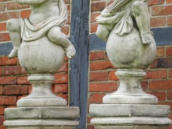 Vintage Set van 2 Engelen op sokkel – 155 cm - Steen - Authentiek