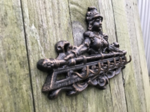 Decorative key holder with beautiful image, with 7 hooks