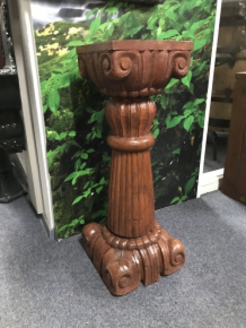 Column - pedestal- Klingel- hand-carved colonial carvings, amazing!!