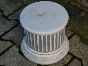Small Stone Pedestal - Round - 23 cm