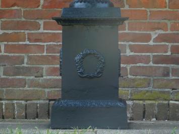 Large Pedestal - Column | Cast iron | Black