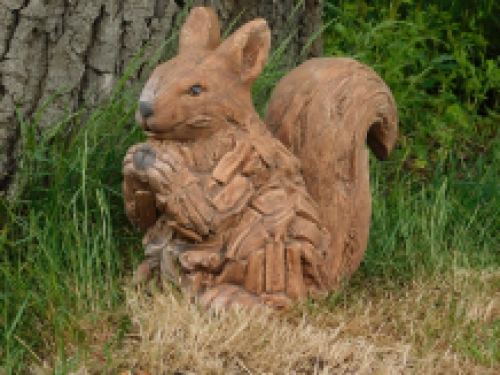 Eichhötnschen XL - Holzoptik - Polystone - wetterfest.