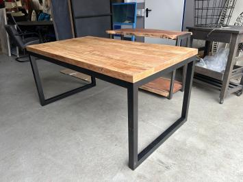 Industriële tafel - hout - zwart metalen frame - 160 x 90 cm