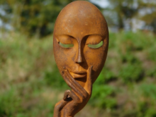 Statue ''the mask'' - cast iron - rust colour