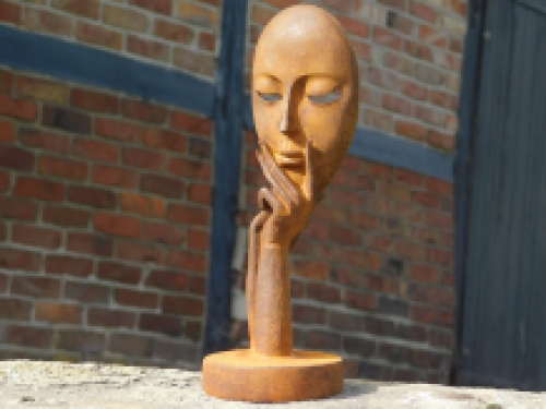 Statue ''the mask'' - cast iron - rust colour