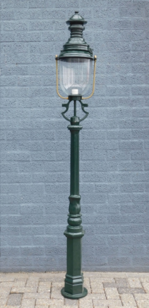 Lantern ''Max'' - outdoor lamp, vertical lantern - green