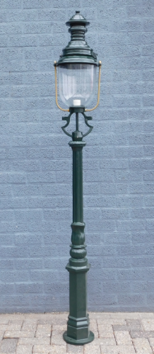 Lantern ''Max'' - outdoor lamp, vertical lantern - green