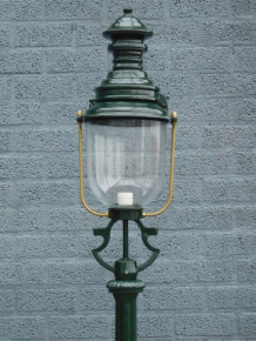 Lantern ''Max'' - outdoor lamp, vertical lantern - green