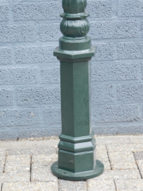 Lantern ''Max'' - outdoor lamp, vertical lantern - green