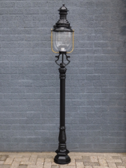 Laterne ''Unique'' - Außenlampe, vertikale Laterne - schwarz