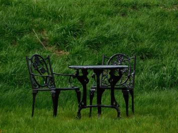 Tuinset ''Versailles'', zwart gietijzer, art nouveau stijl, stoelen en tafel