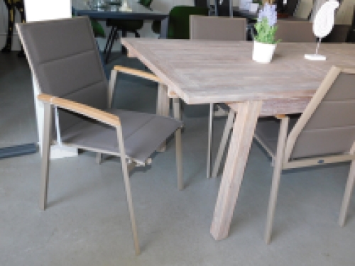 Laatste: Tuinset Venice - 6 stoelen en tafel