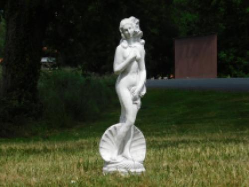 Statue Venus Aphrodite - solid stone - weatherproof