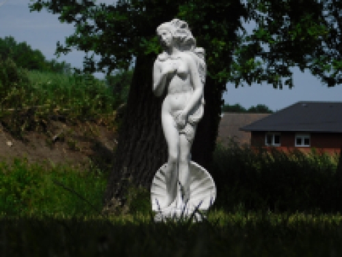 Statue Venus Aphrodite - solid stone - weatherproof