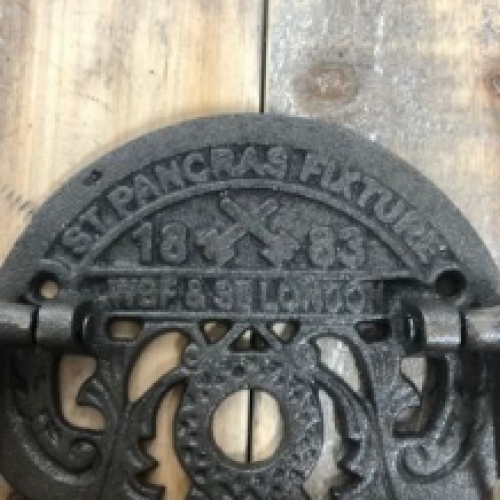 Vintage toilet roll holder - ''St Pancrash Fixture''