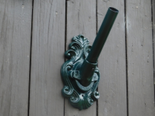 Decorative flagpole holder - alu - dark green