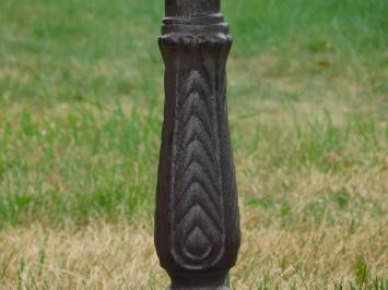 Large Bird bath on Foot - Bowl in Leaf Shape - Cast iron