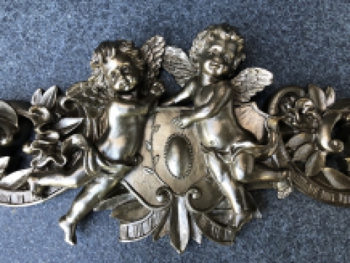 Engelen wandornament, kaststuk, polystone-brons-gold-kleur.