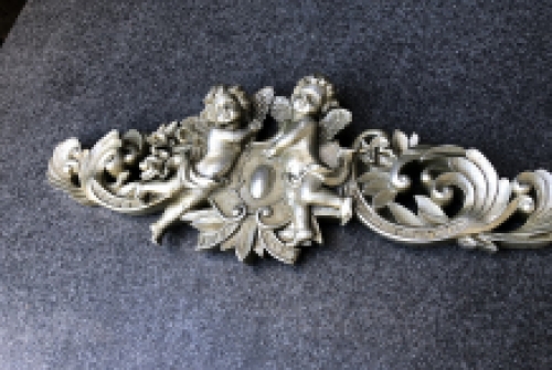 Angel wall ornament, cabinet piece, polystone-silver color.