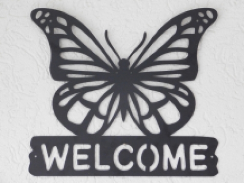 Wandschmuck ''Welcome'' mit Schmetterling - Metall