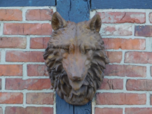 Wolf's head - polystone - in oxide - wall decoration