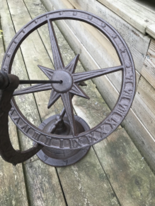 A cast iron sundial, beautiful model!