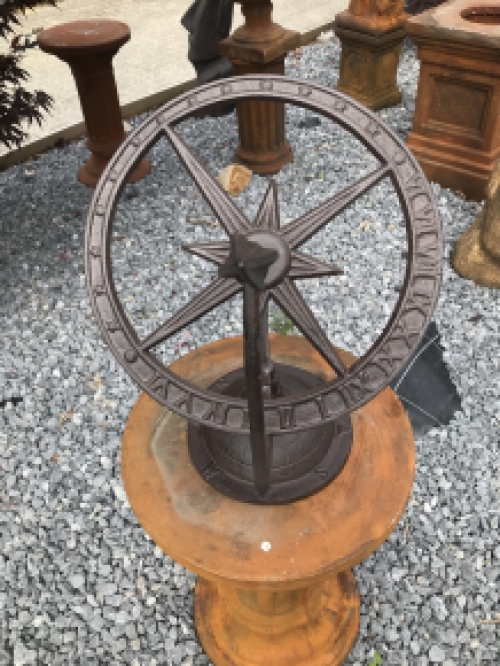 A cast iron sundial, beautiful model!