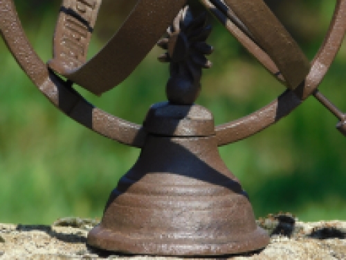 Sundial - cast iron - Roman numerals