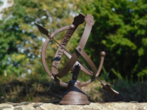 Sundial - cast iron - Roman numerals