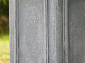 Sleek Stone Plinth – 47 cm – Rectangular Column